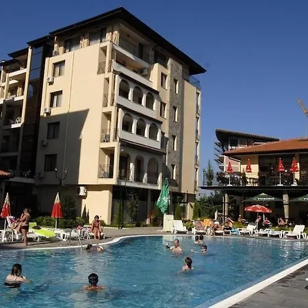 Daire Rose Village Apartments *